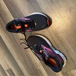 Brooks Adrenaline 19